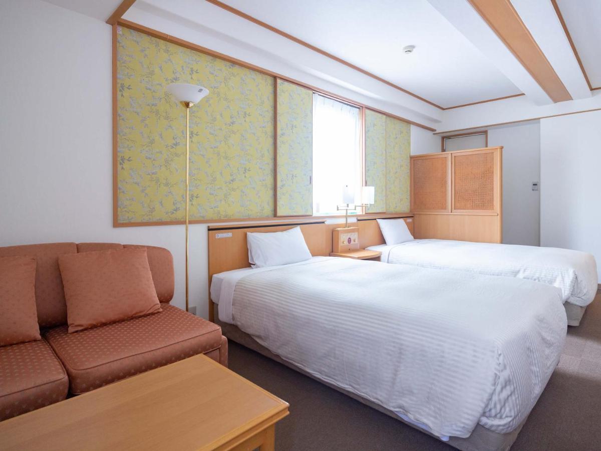 Hotel Cuore Nagasaki Ekimae Екстериор снимка