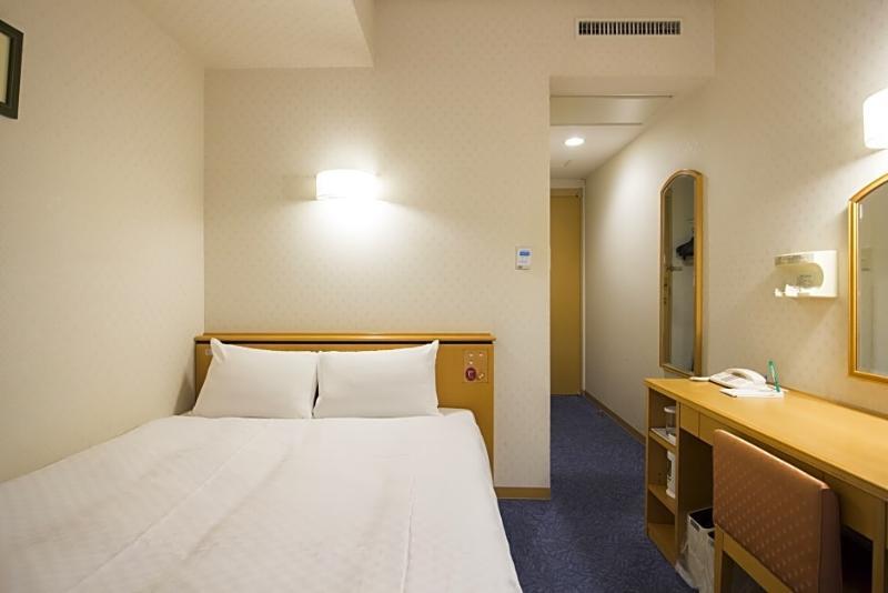 Hotel Cuore Nagasaki Ekimae Екстериор снимка